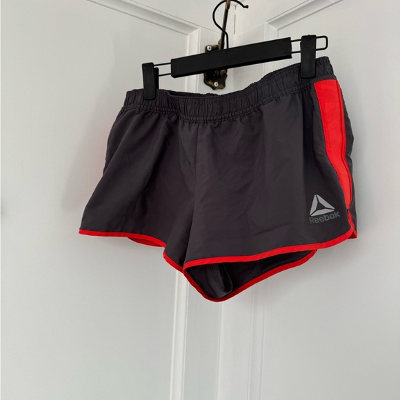 SOLD: 🏷️ NWT - Reebok Shorts - Picture 1 of 12